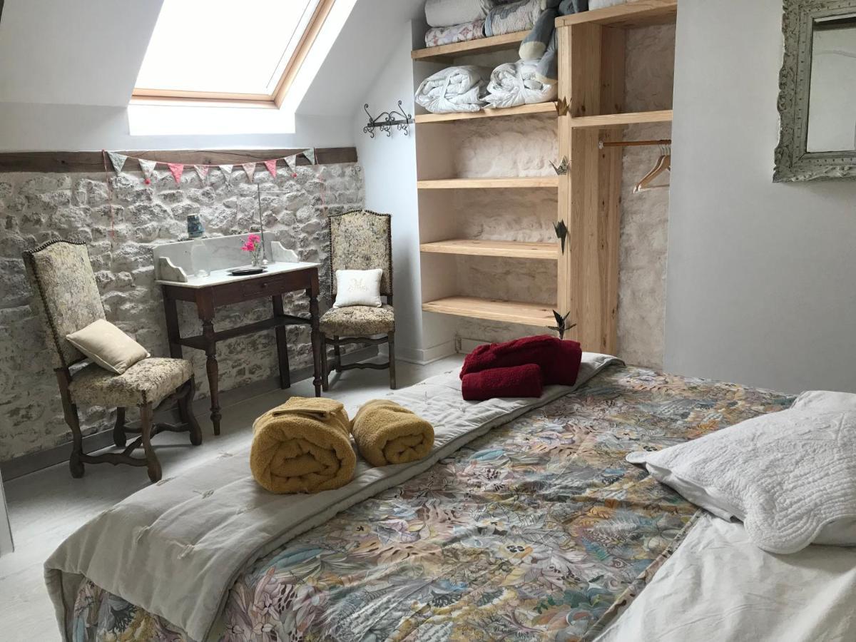 Le Jardin Des Fees Bed & Breakfast Savigny-le-Vieux Ngoại thất bức ảnh