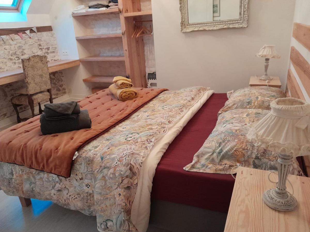 Le Jardin Des Fees Bed & Breakfast Savigny-le-Vieux Ngoại thất bức ảnh