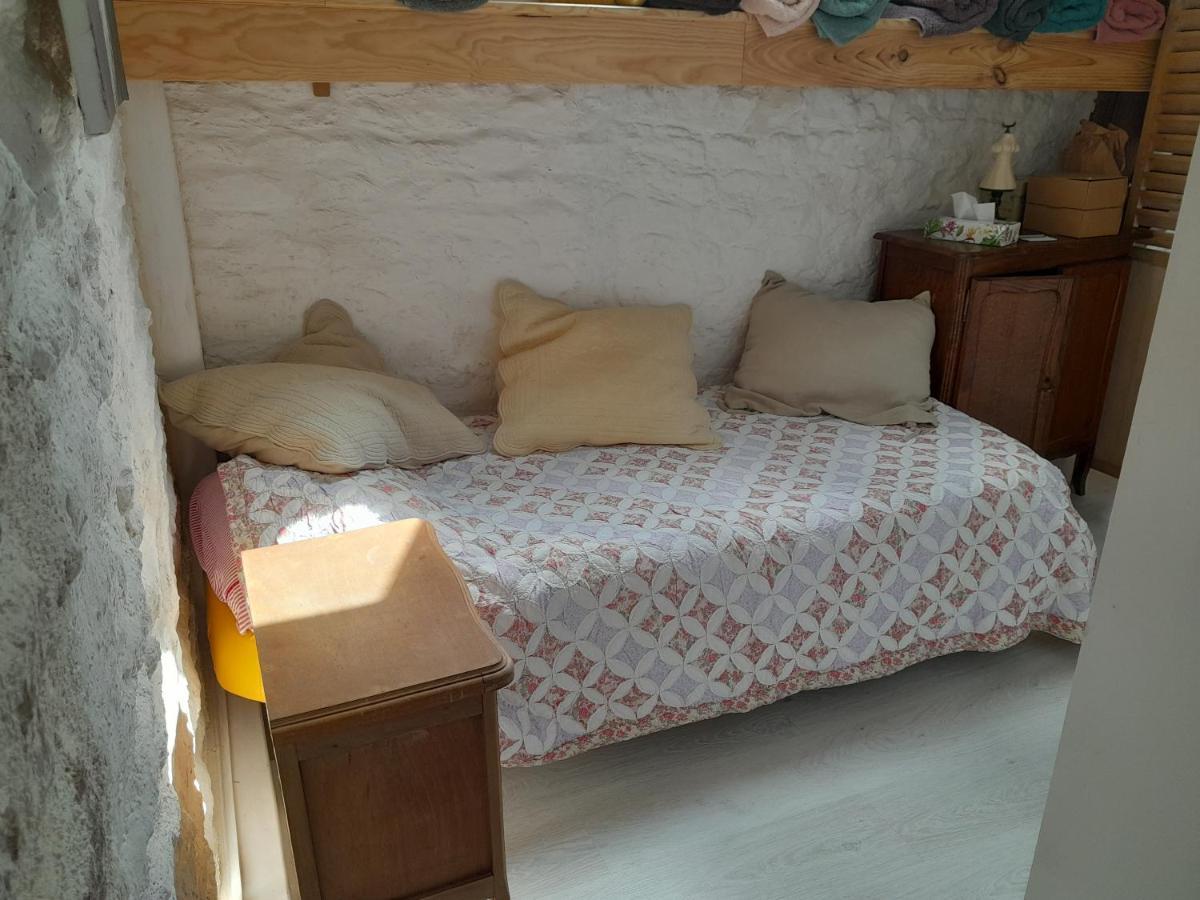 Le Jardin Des Fees Bed & Breakfast Savigny-le-Vieux Ngoại thất bức ảnh